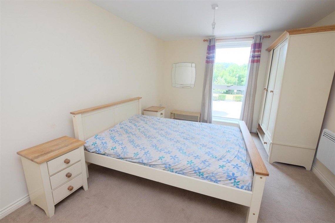 Images for VACANT FLAT | BS3