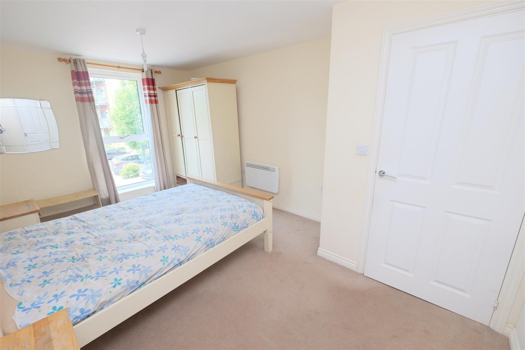 Images for VACANT FLAT | BS3