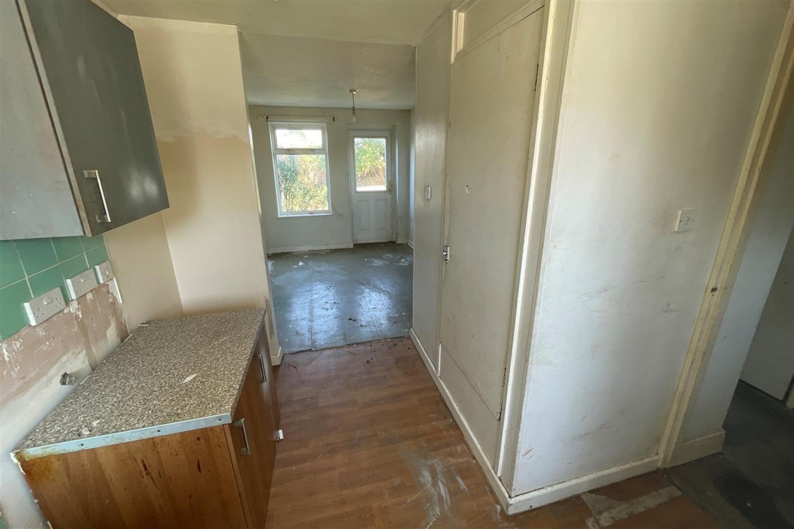 Images for HOUSE | UPDATING | TA9