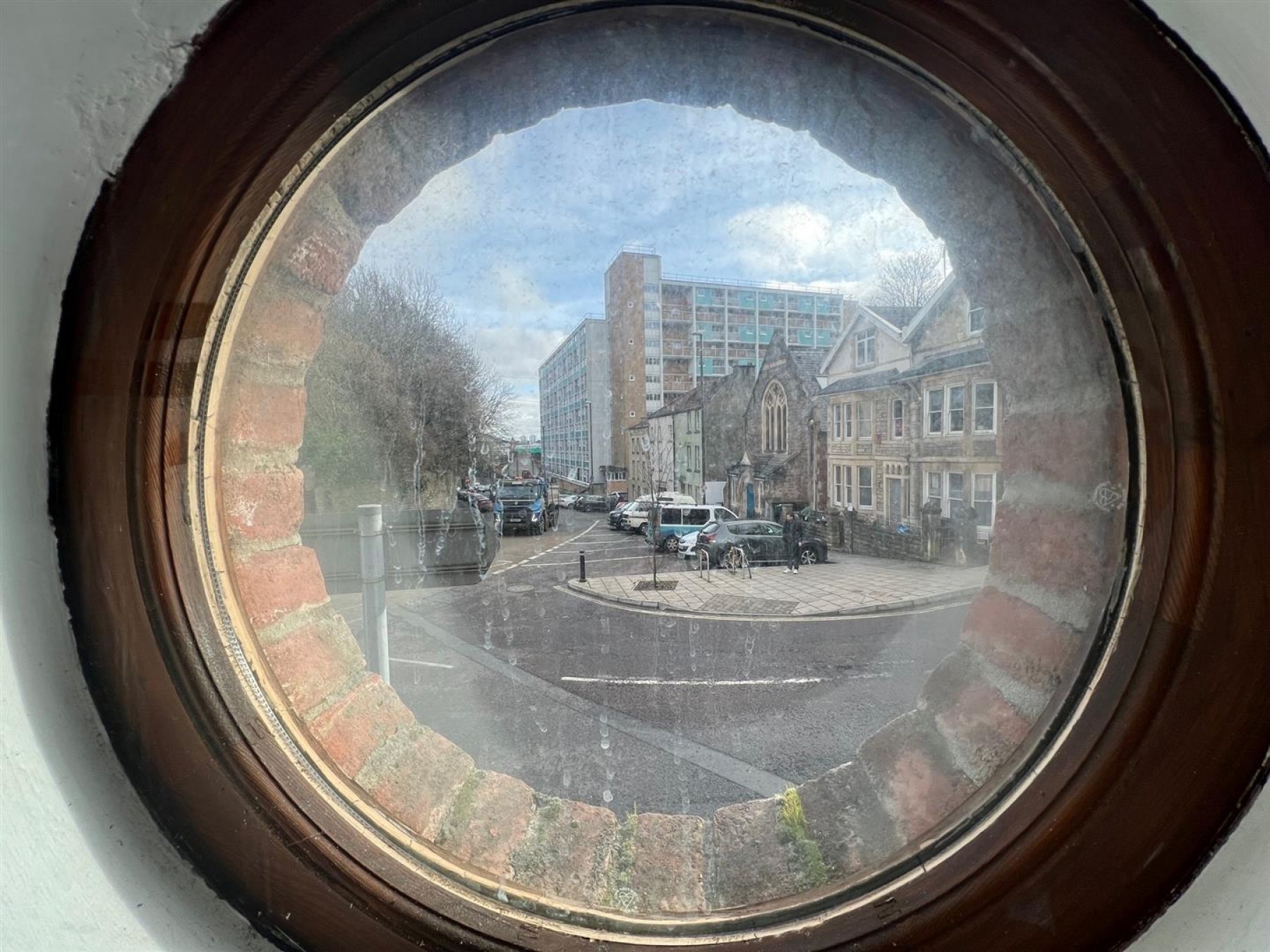 Images for FLAT | REDUCED PRICE | CLIFTON