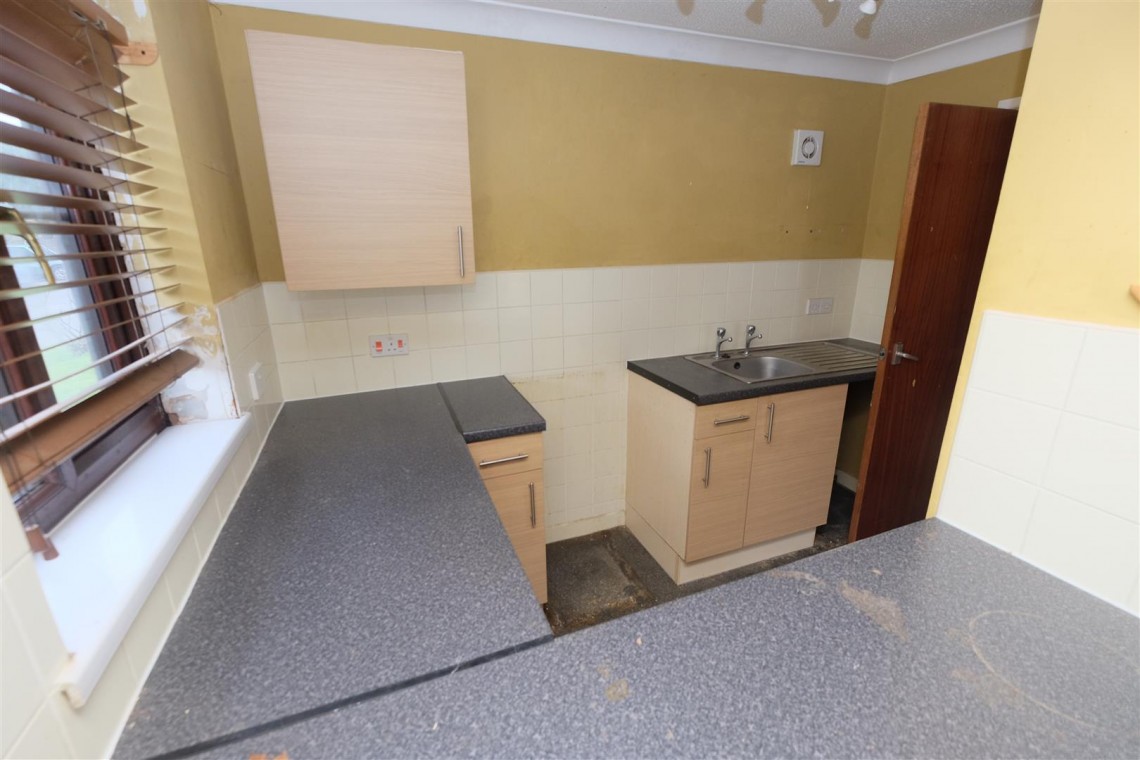 Images for FLAT | UPDATING | YEOVIL