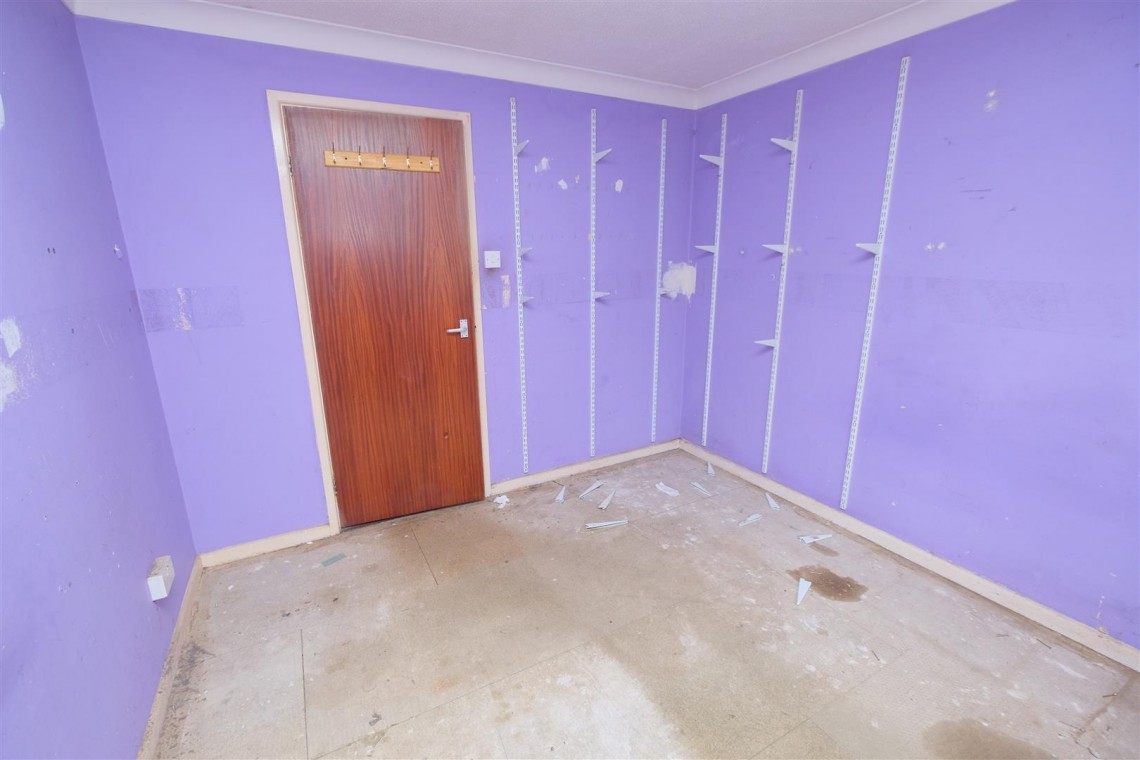 Images for FLAT | UPDATING | YEOVIL