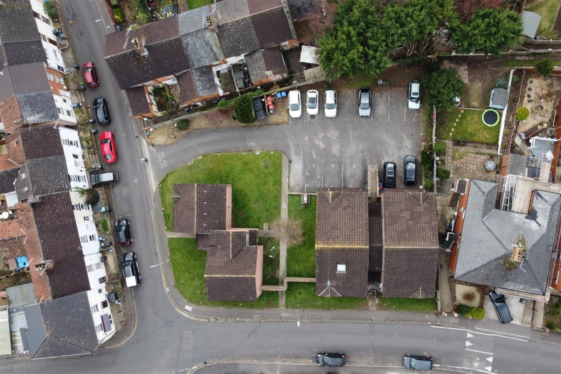 Images for FLAT | UPDATING | YEOVIL