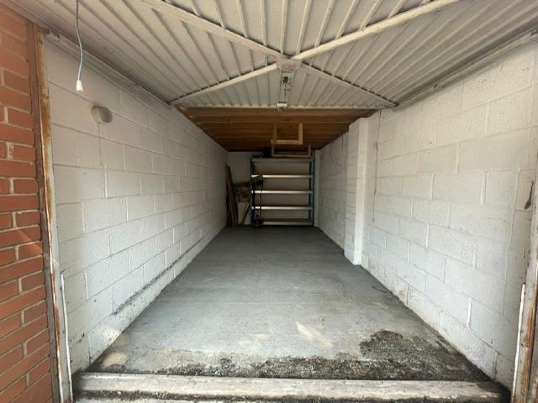 Images for DOUBLE GARAGE | CLIFTON