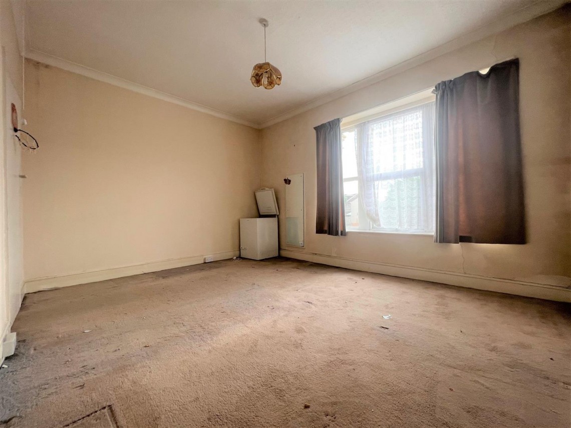 Images for HOUSE | UPDATING | HANHAM