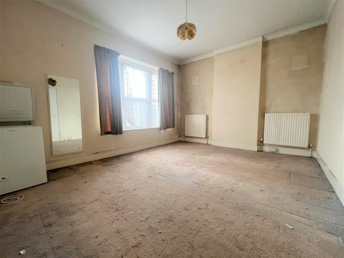 Images for HOUSE | UPDATING | HANHAM