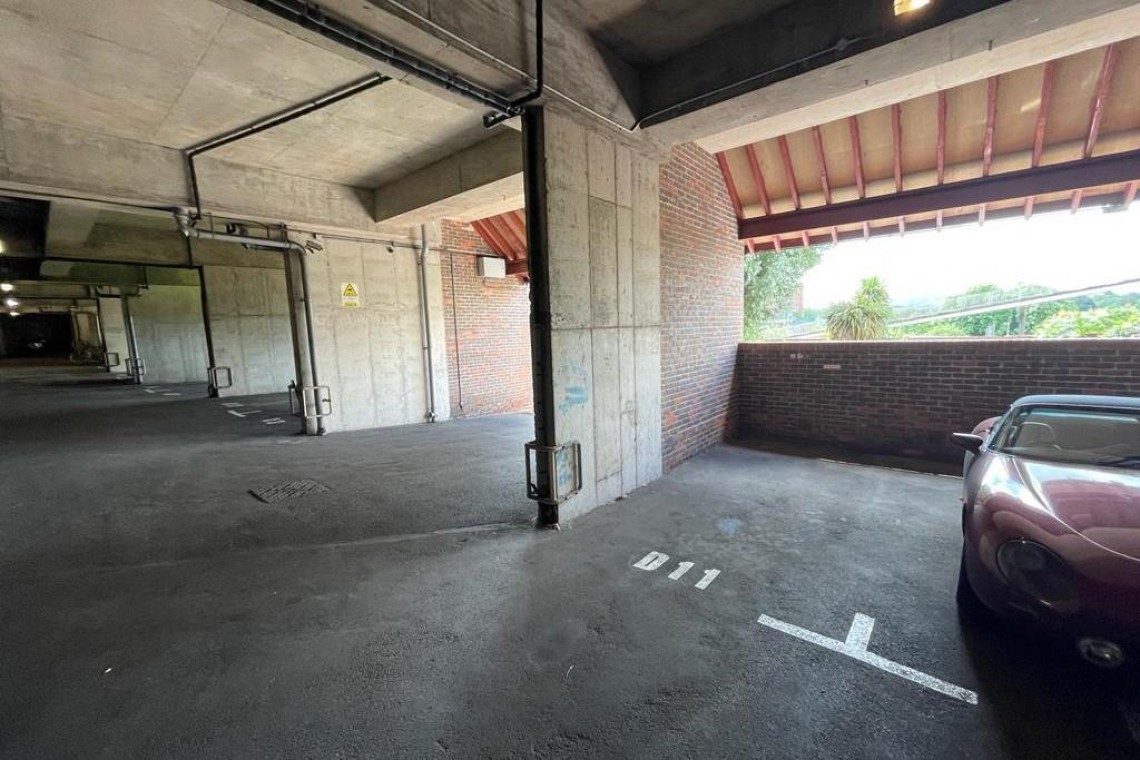 Images for STUDIO | PARKING | BS8