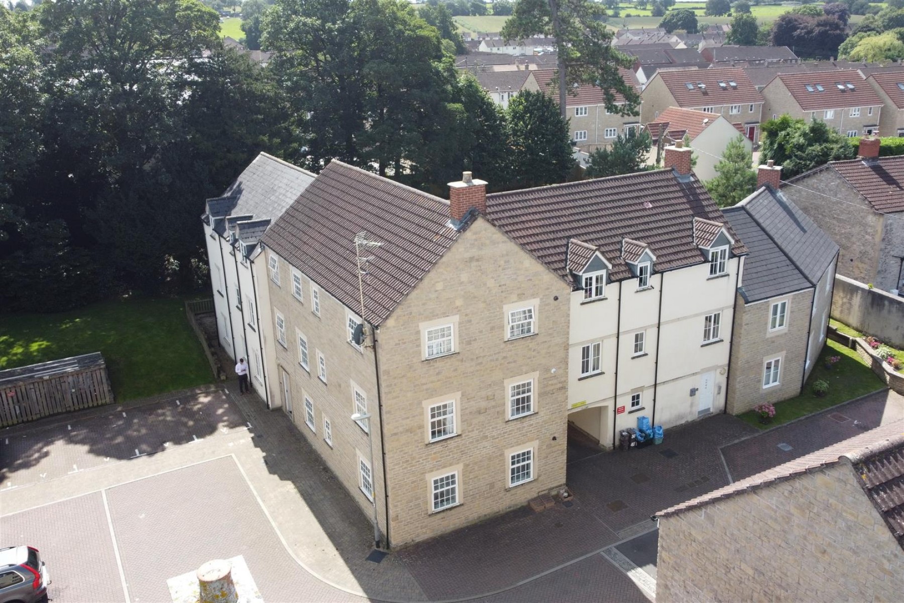 Images for 2 BED FLAT | SHEPTON MALLET