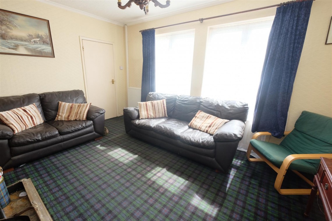 Images for HOUSE | UPDATING | CASH ONLY | BS11