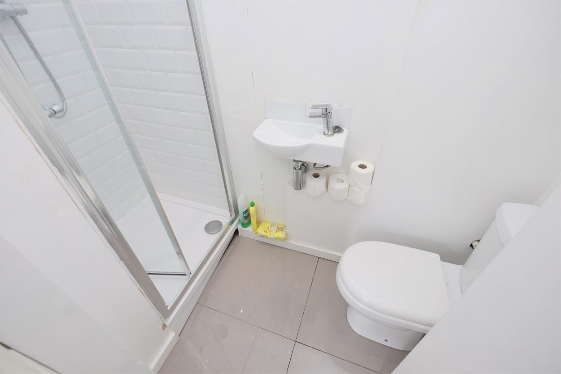 Images for FLAT | BA1