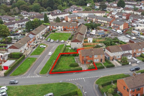 View Full Details for HOUS+ PLOT COMBO | BS13