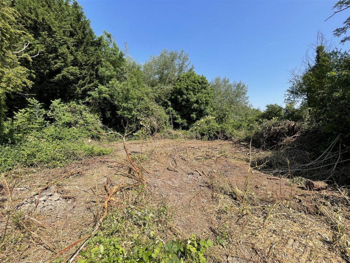 Images for RESI OPPORTUNITY | 0.86 ACRE PLOT | BS35