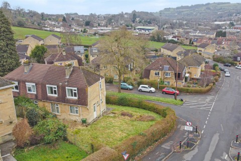 View Full Details for HOUSE | UPDATING | TWERTON