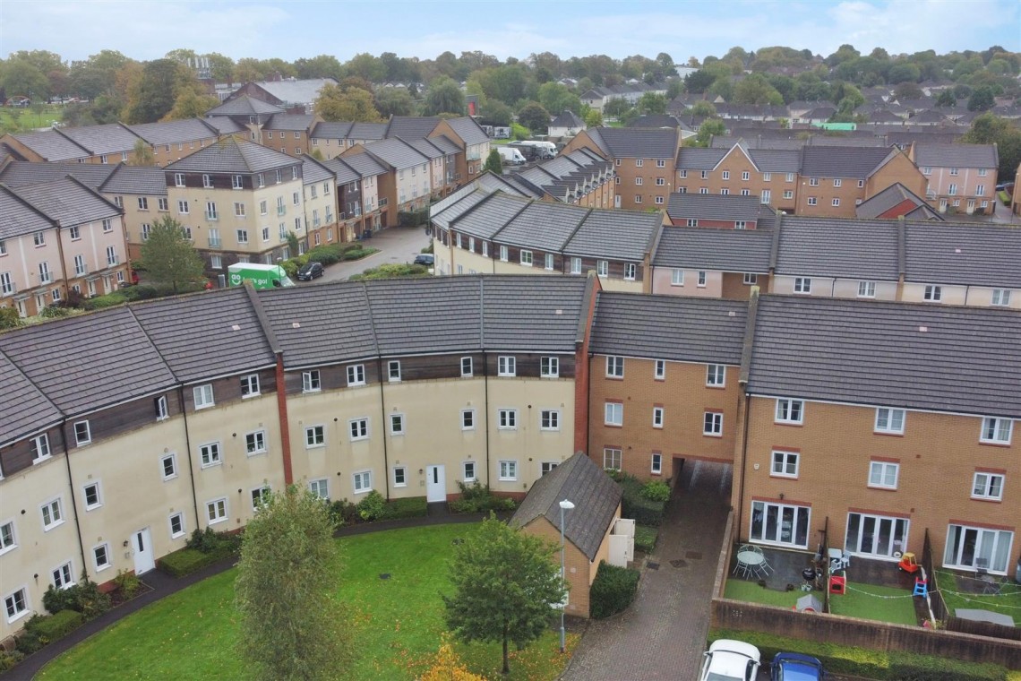Images for 2 BED FLAT | PARKING | BS7