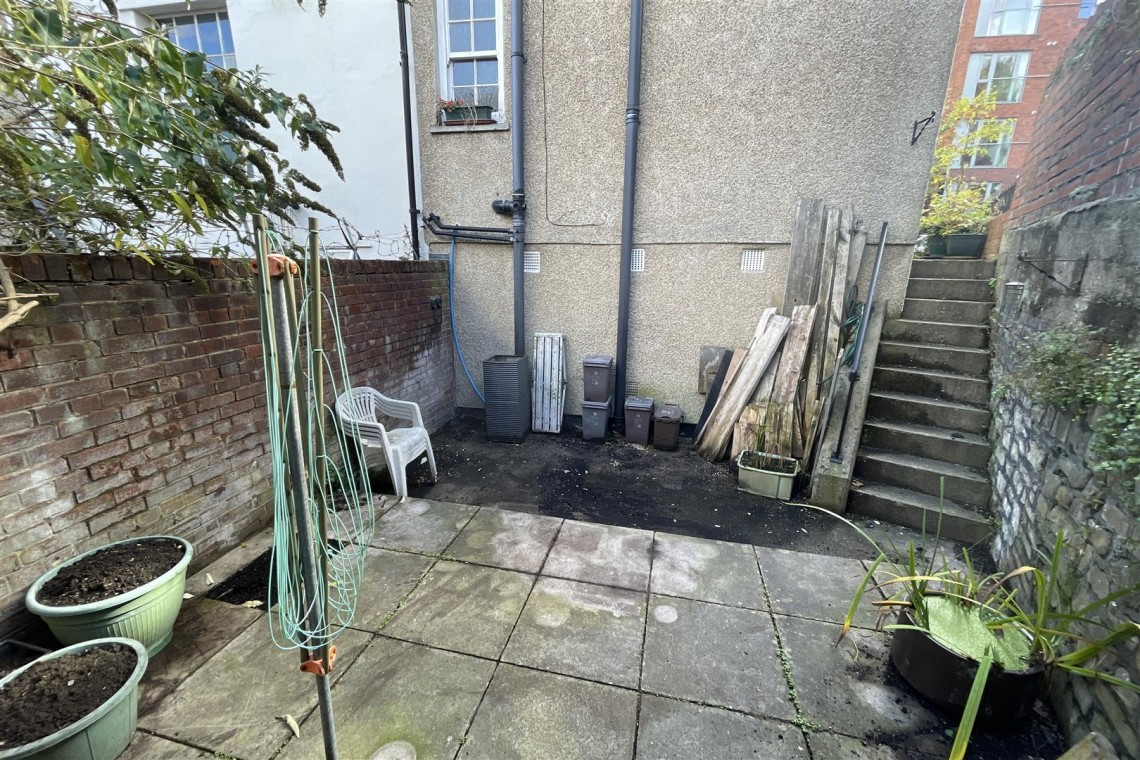 Images for HALL FLOOR FLAT | BS6