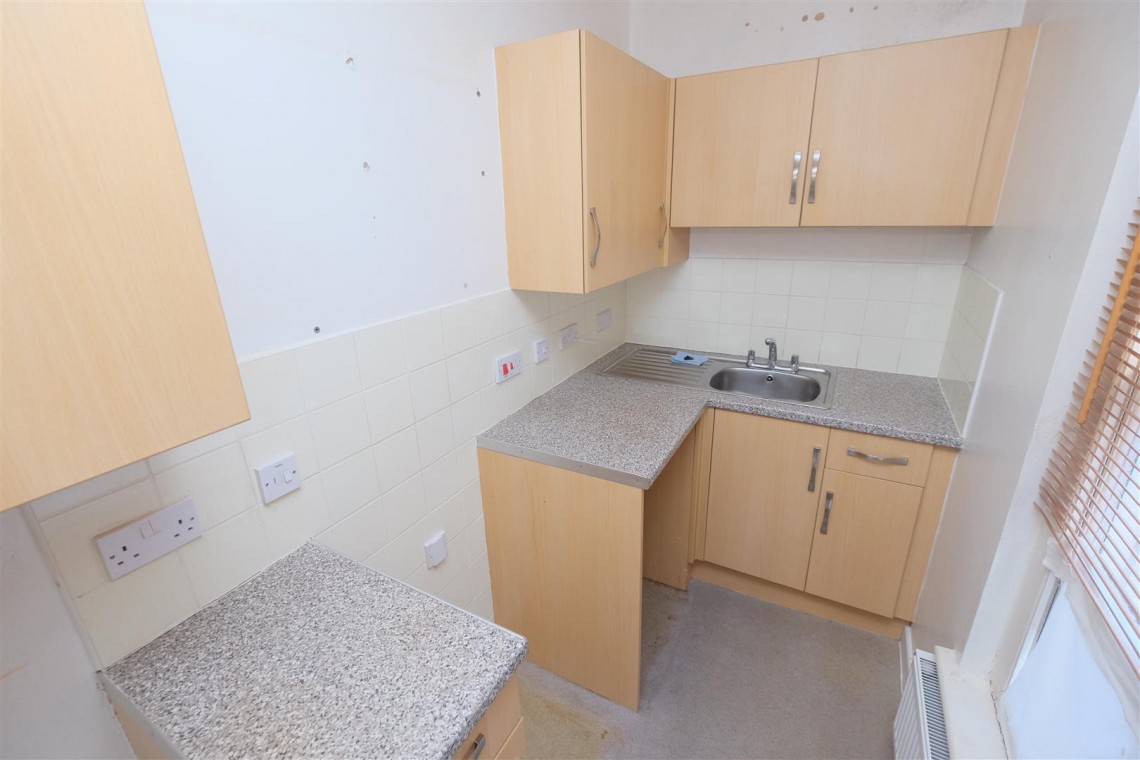 Images for HALL FLOOR FLAT | BS6