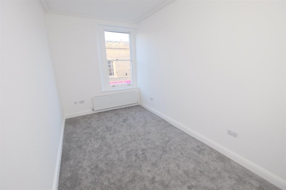 Images for RENOVATED FLAT | REDUCED £ | CLEVEDON