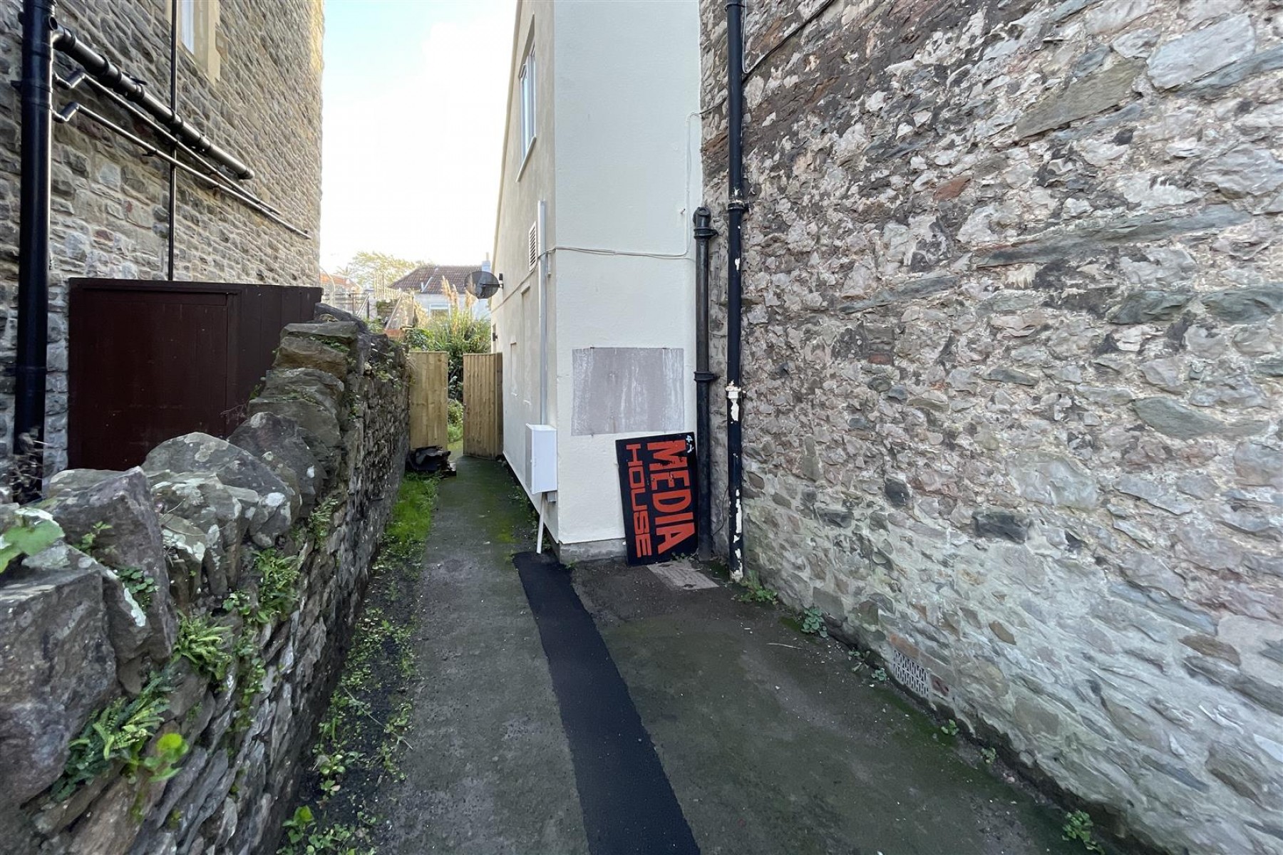 Images for RENOVATED FLAT | REDUCED £ | CLEVEDON