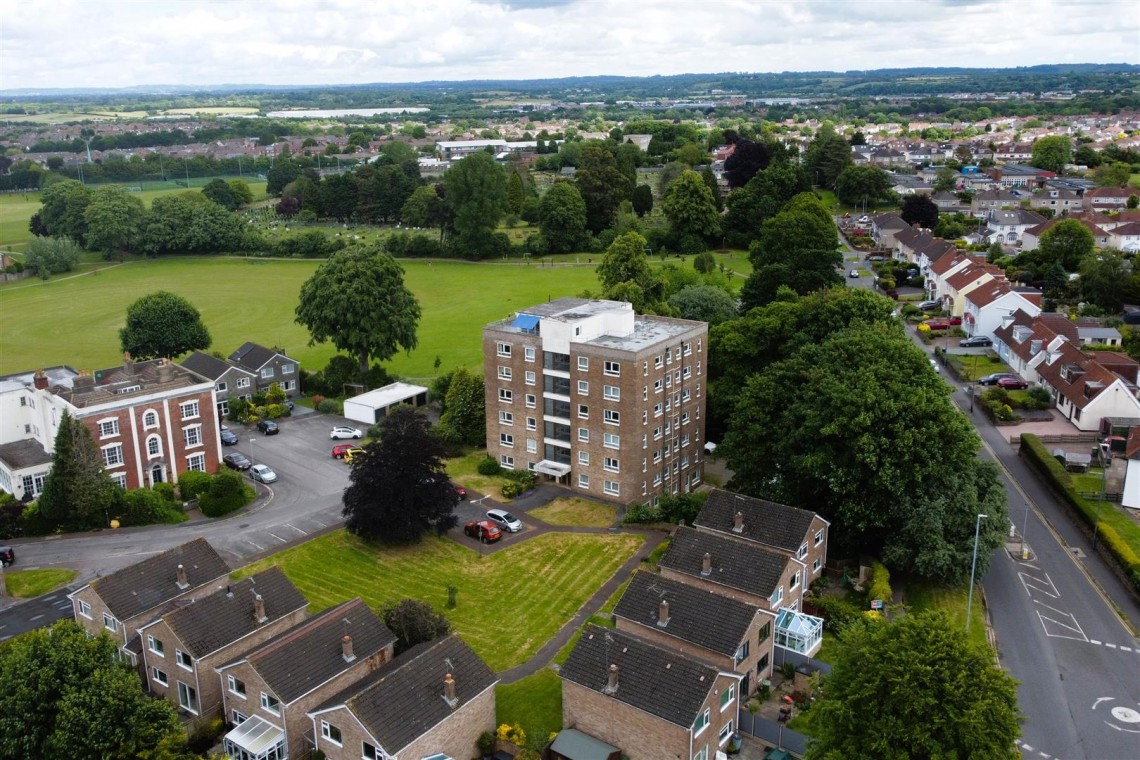 Images for VACANT FLAT | BS16