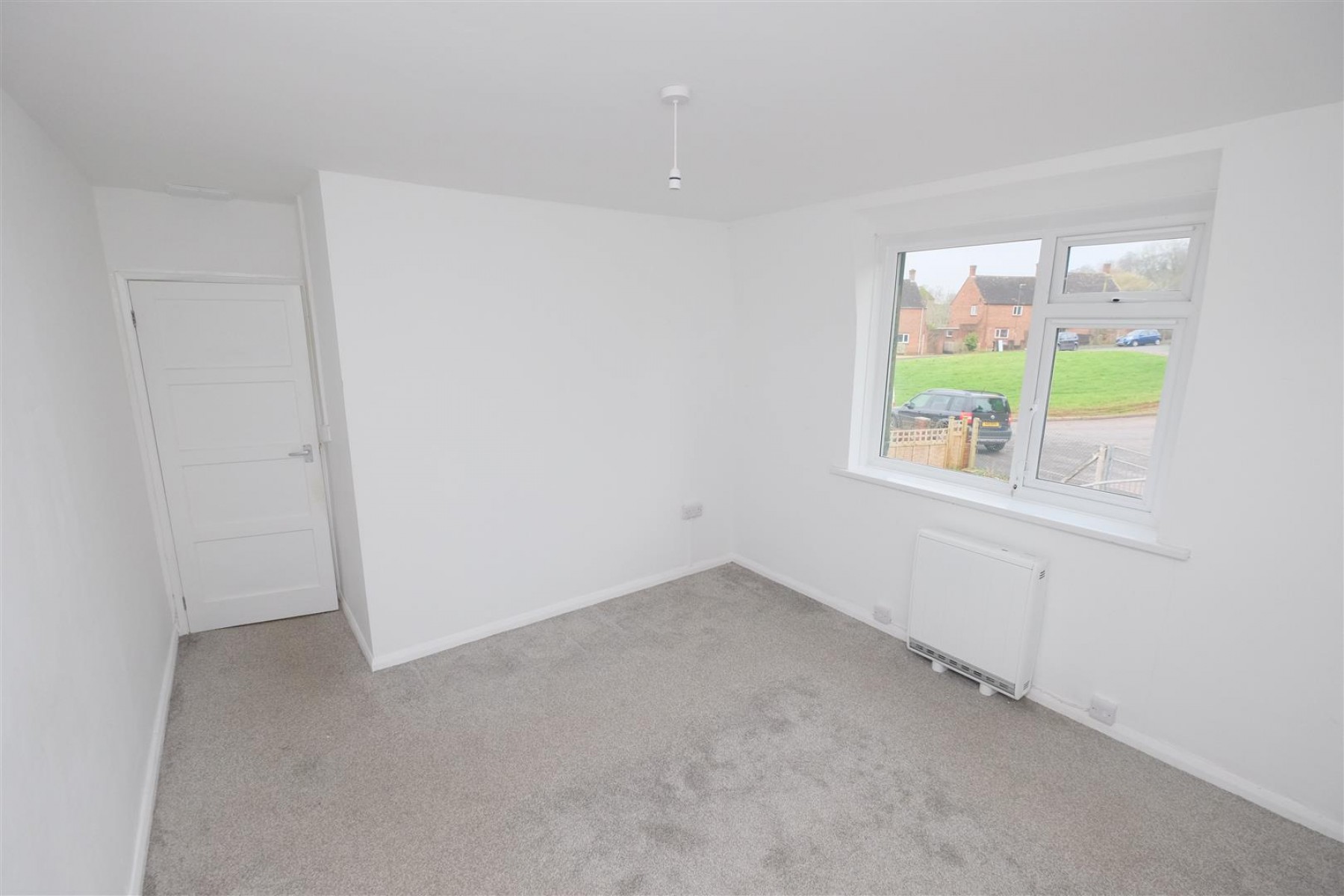 Images for HOUSE | CASH ONLY | LYDNEY