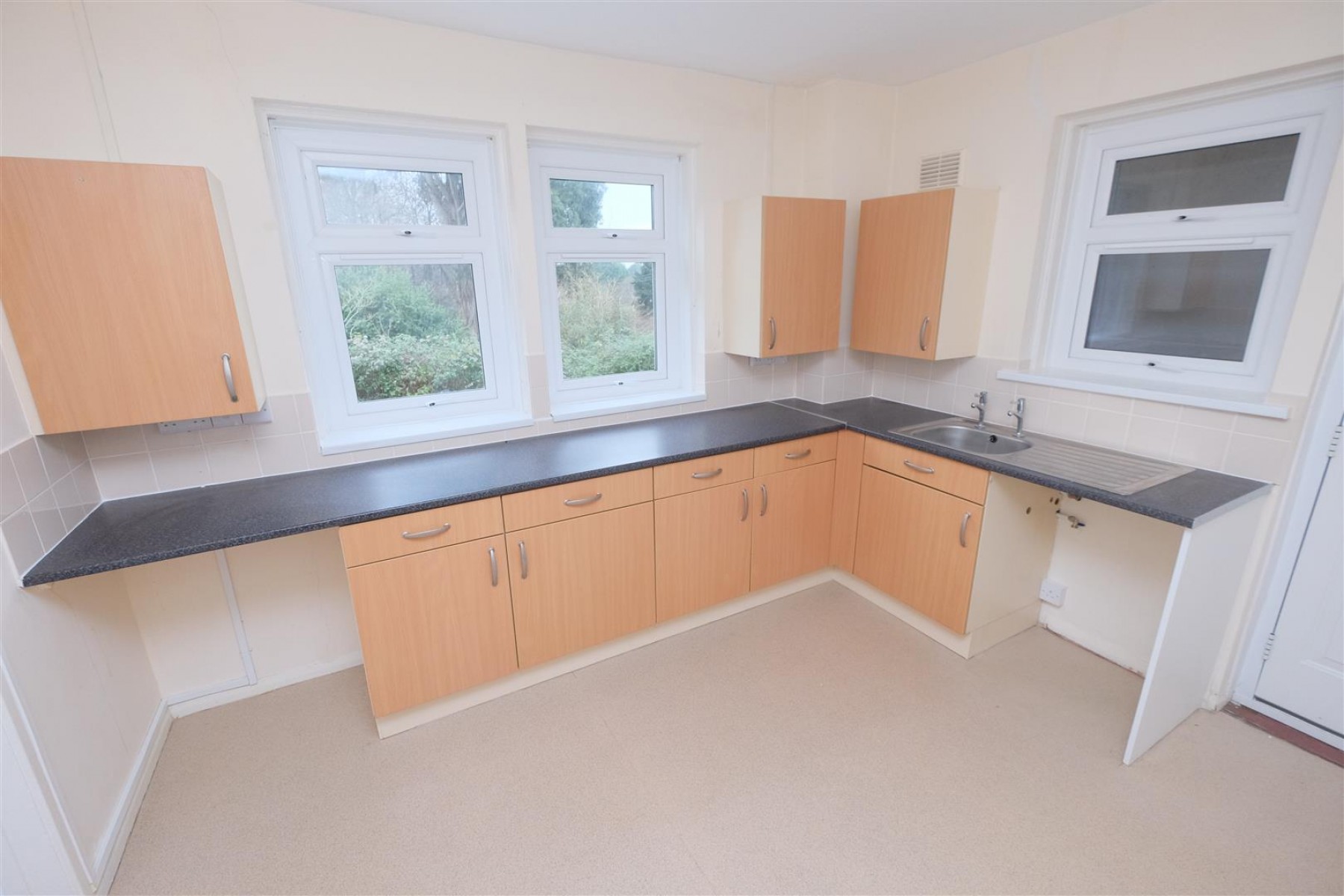 Images for HOUSE | CASH ONLY | LYDNEY