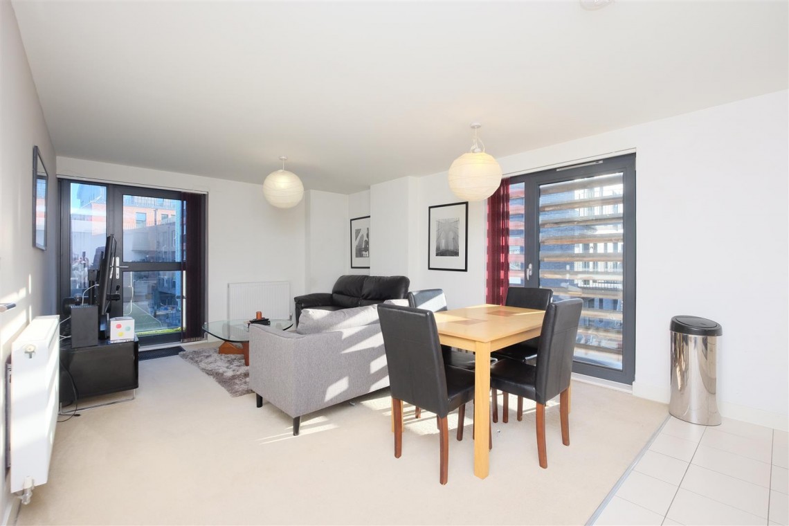 Images for HARBOUR FLAT WITH PARKING - REDUCED PRICE FOR AUCTION