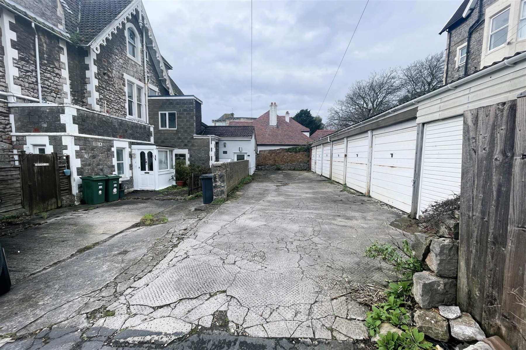 Garages @ Shrubbery Walk West, Weston-Super-Mare, BS23 2JE