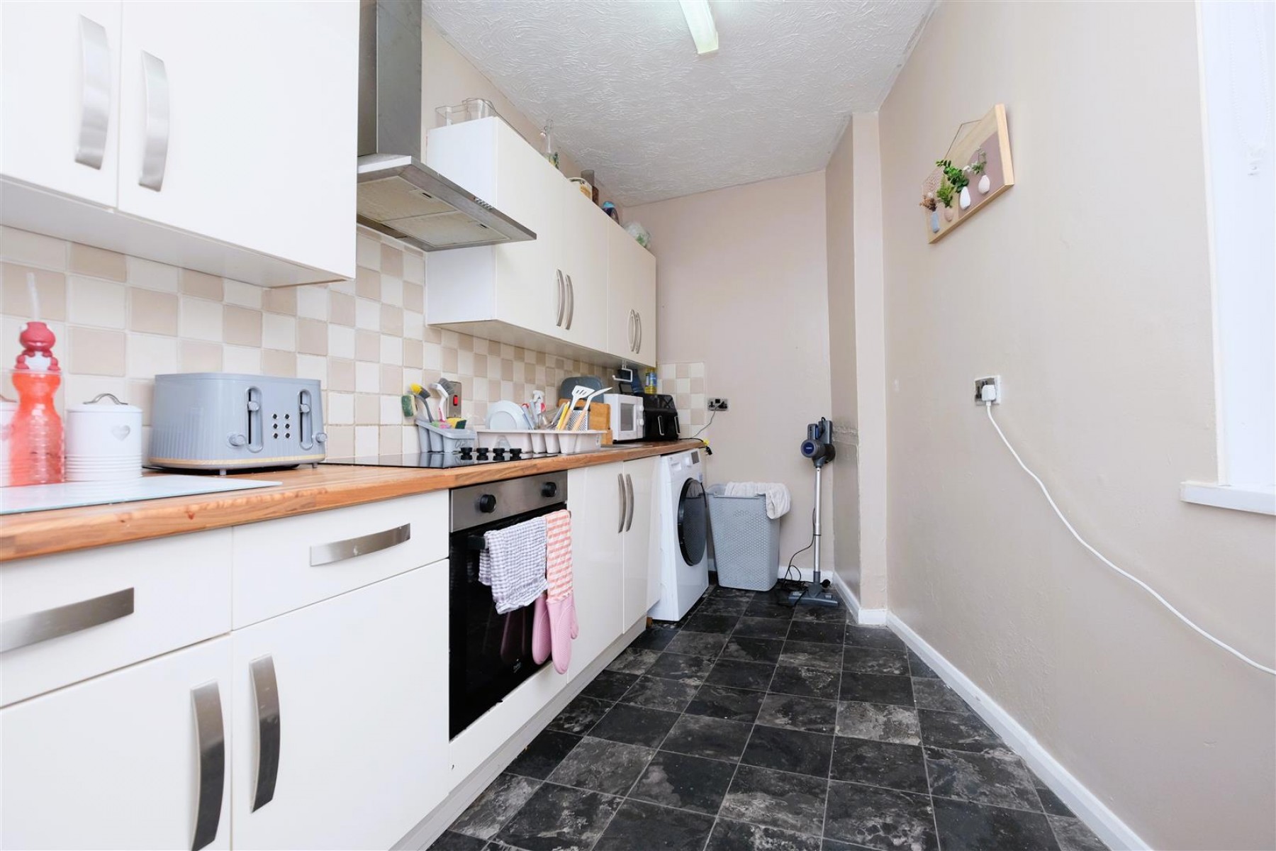 Images for 3 X FLATS | £20K PA