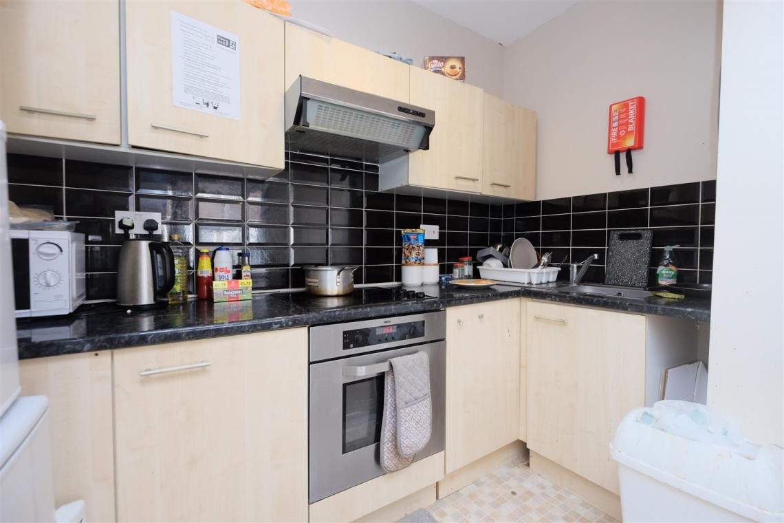 Images for FREEHOLD FLATS | BRISLINGTON