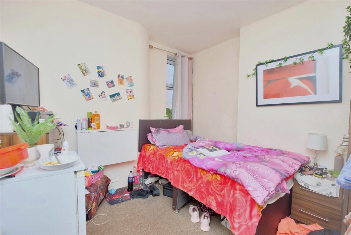 Images for MIXED USE INVESTMENT | £28K