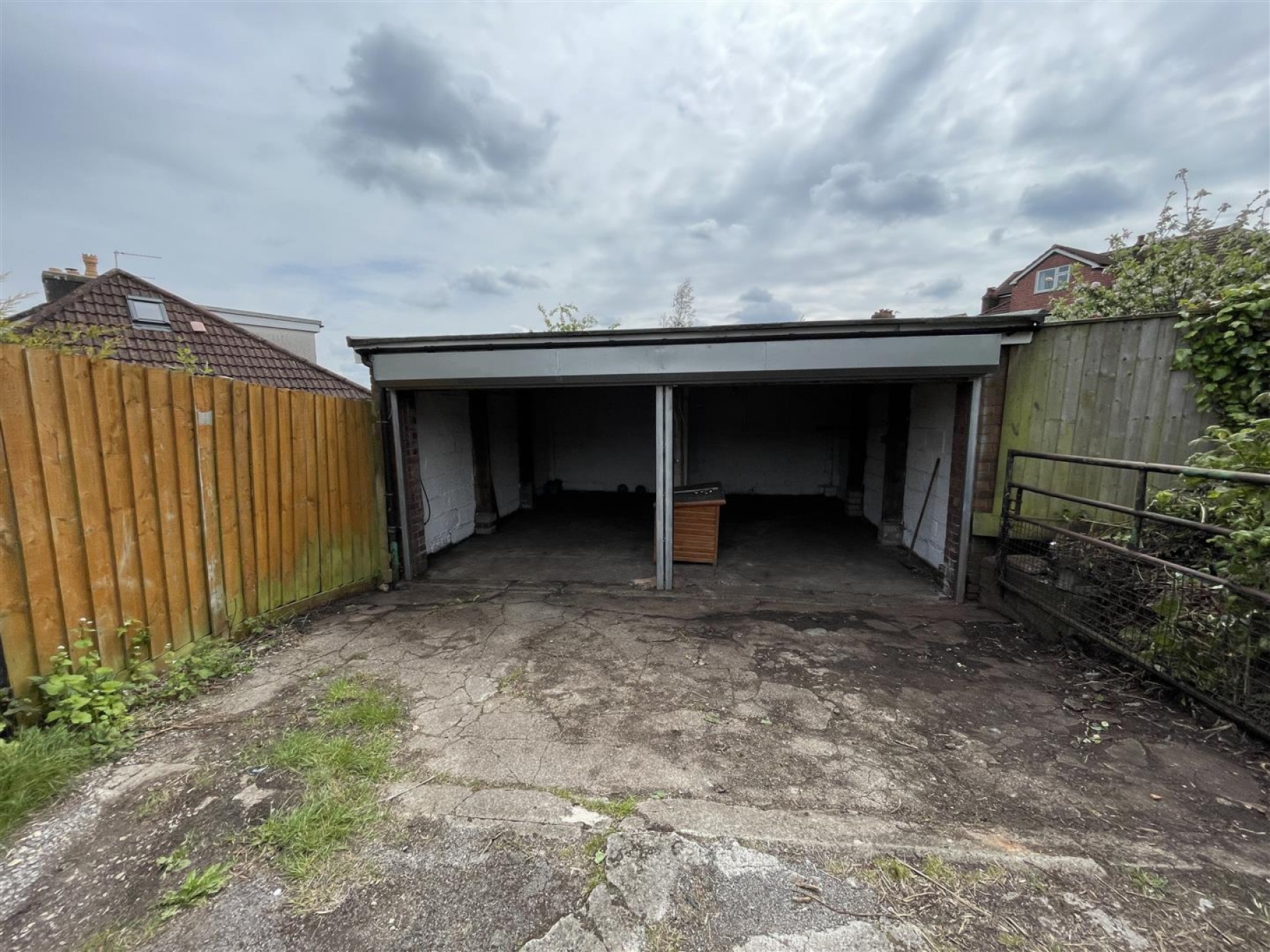 Images for DOUBLE GARAGE | PARKING | REDLAND