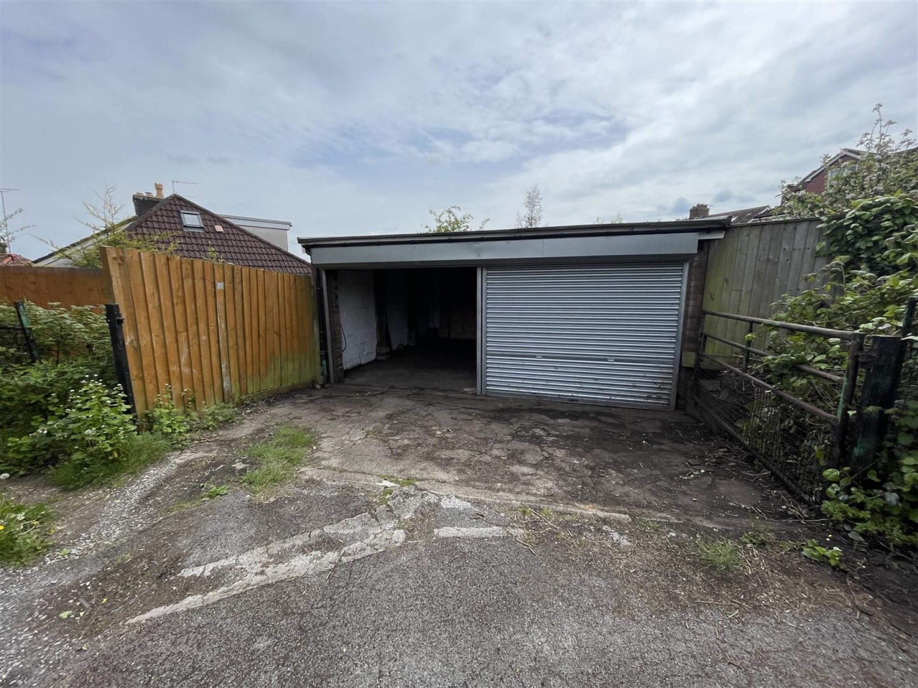 Images for DOUBLE GARAGE | PARKING | REDLAND