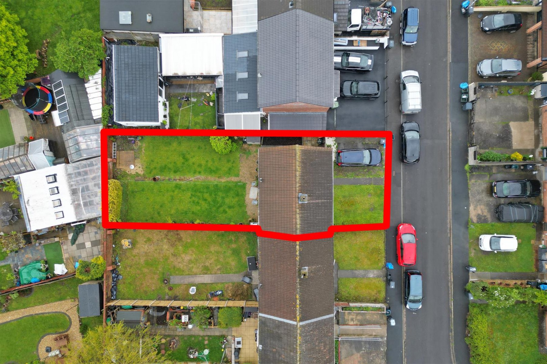 Images for UPDATING | LARGE GARDEN | BS4