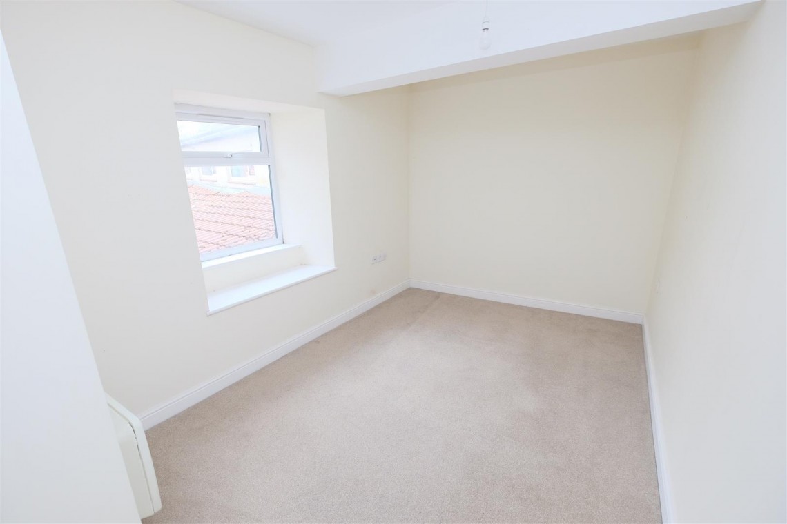 Images for VACANT FLAT | MIDSOMER NORTON