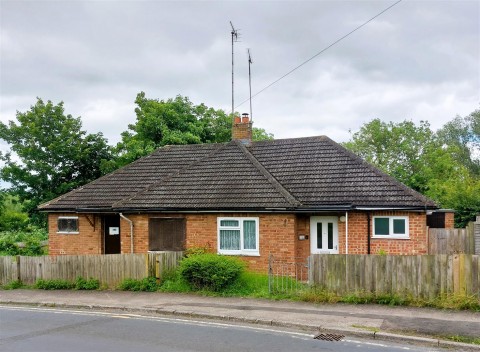 View Full Details for 2 X BUNGALOWS | TEWKESBURY