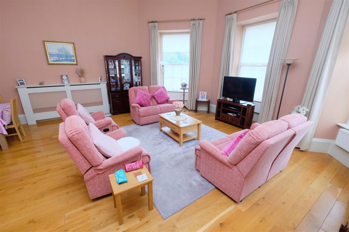 Images for 2 BED | REDUCED | DOWER HOUSE
