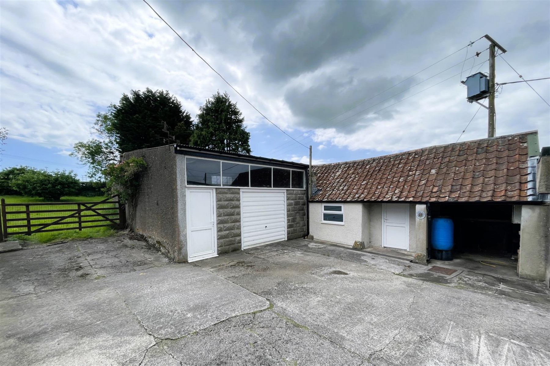 Images for DETACHED | UPDATING