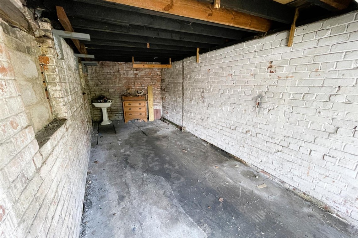 Images for GARAGE | BS5