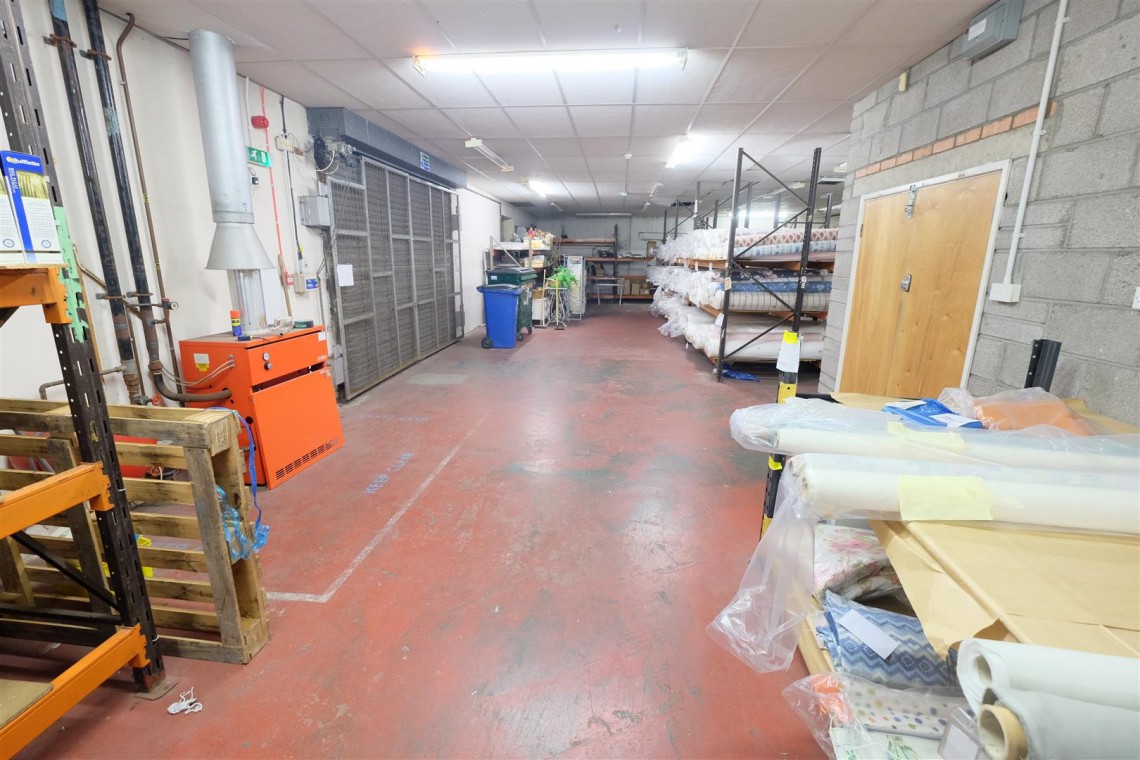 Images for COMMERCIAL | BS3