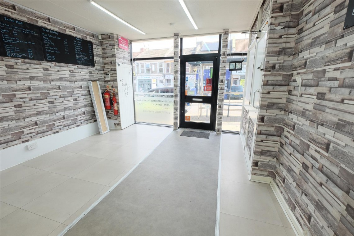 Images for VACANT COMMERCIAL | BS4