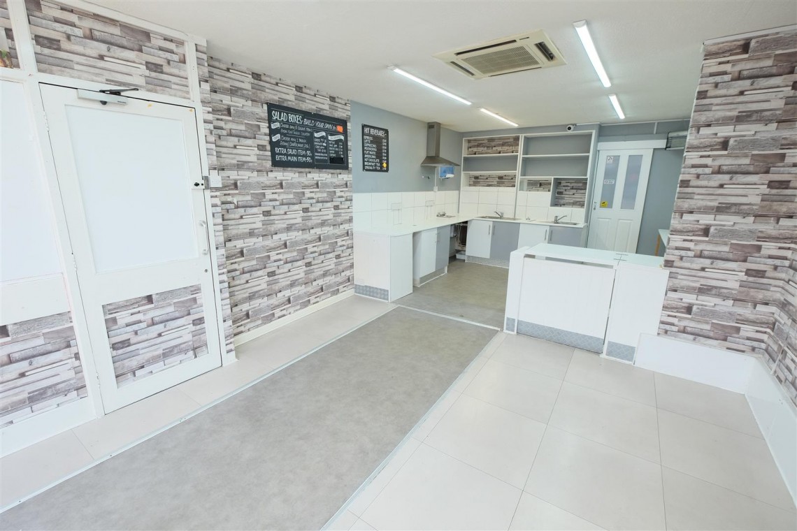 Images for VACANT COMMERCIAL | BS4