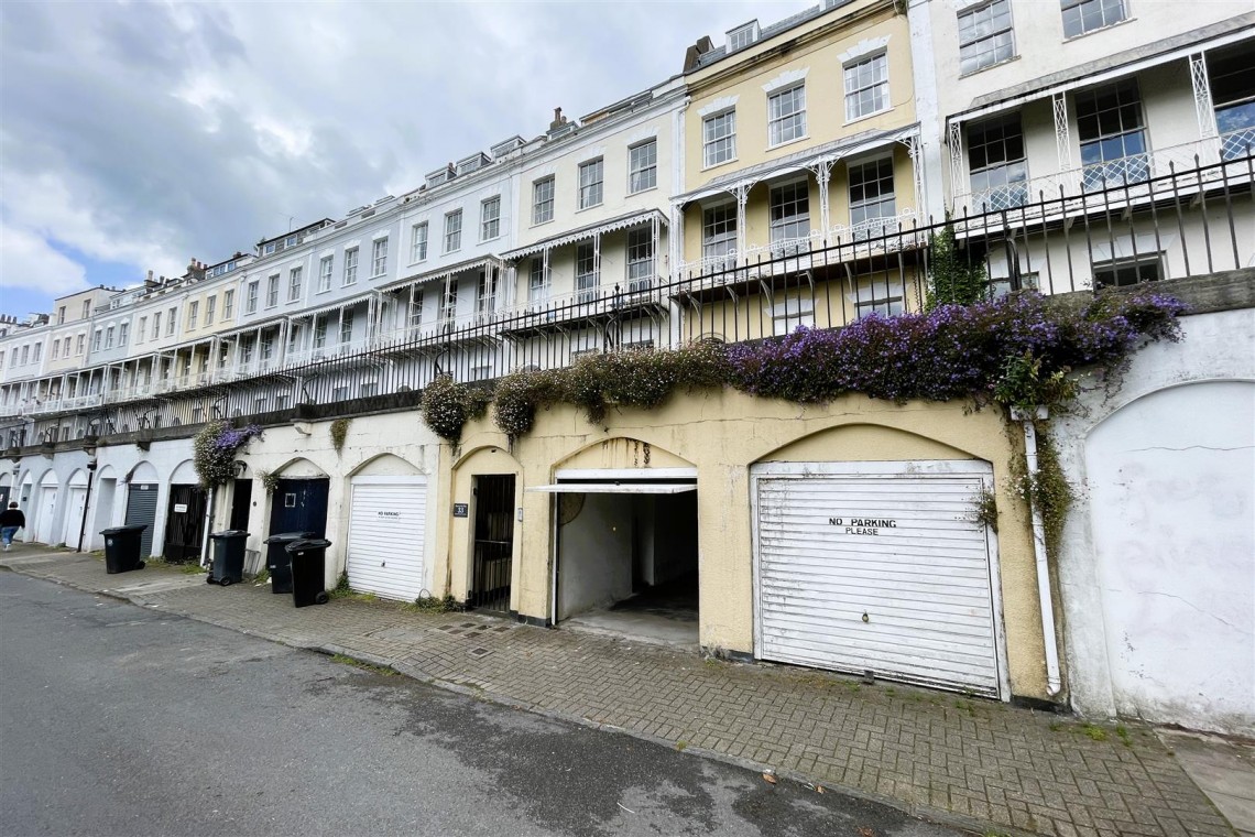 Images for GARAGE | CLIFTON VILLAGE