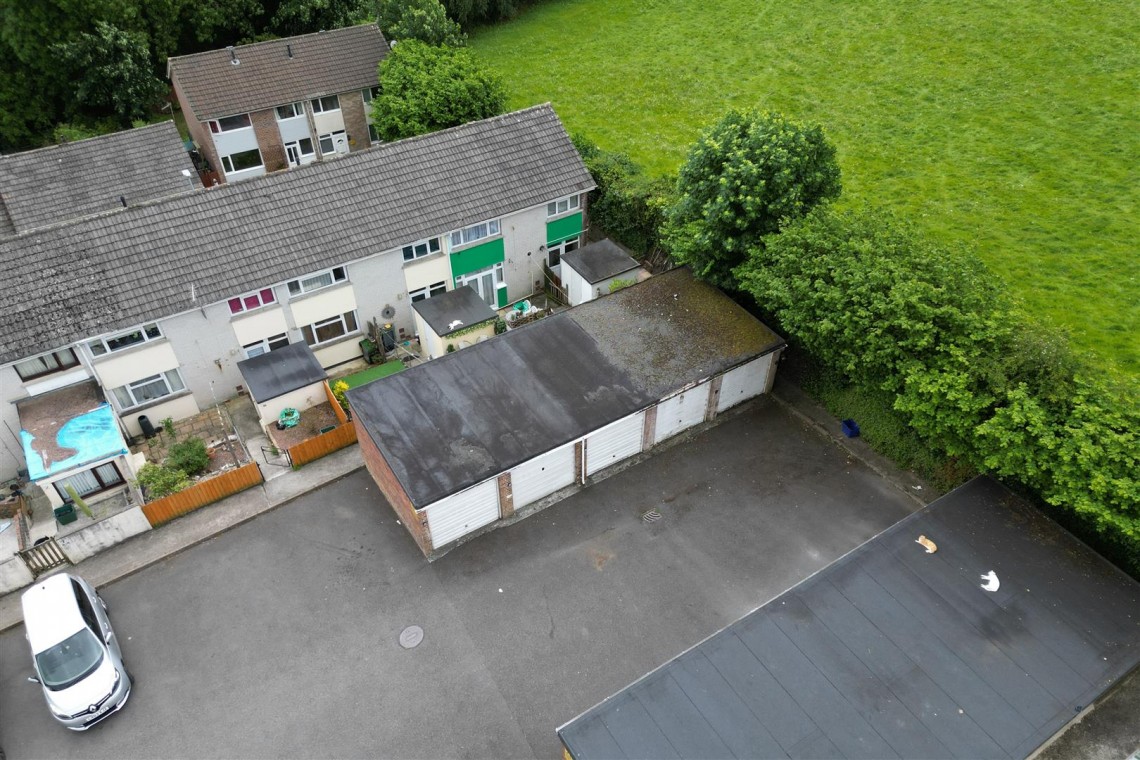 Images for RANK OF 5 GARAGES | OKEHAMPTON