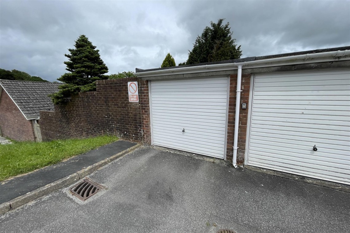 Images for SINGLE GARAGE | OKEHAMPTON
