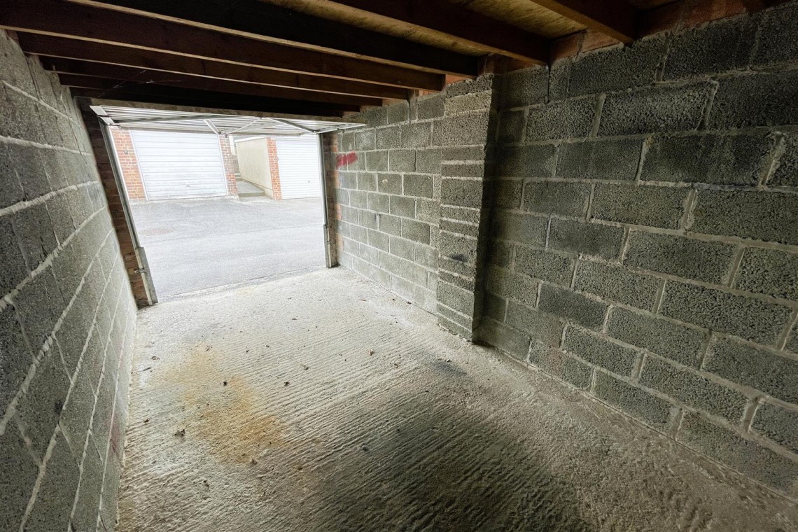 Images for SINGLE GARAGE | OKEHAMPTON