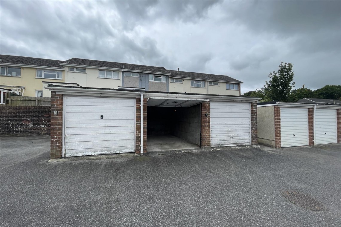 Images for SINGLE GARAGE | OKEHAMPTON