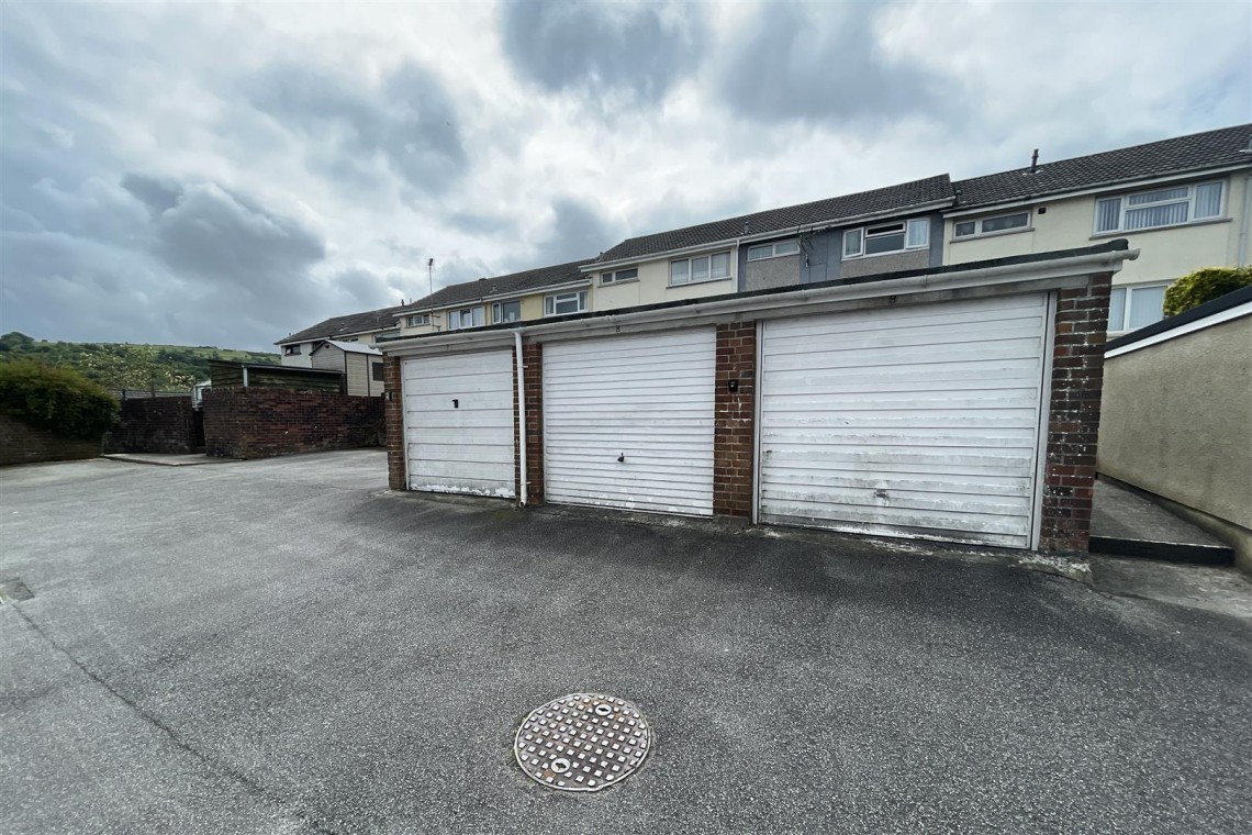 Images for SINGLE GARAGE | OKEHAMPTON