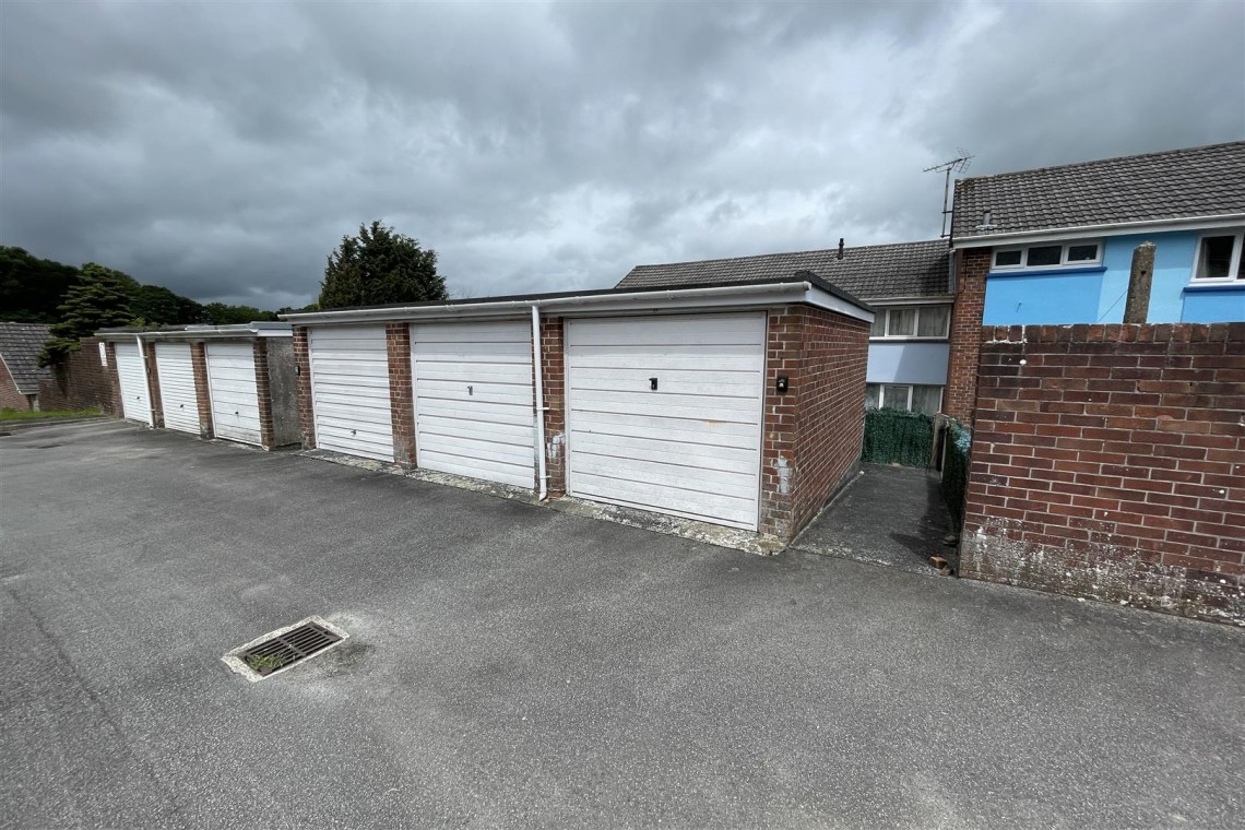 Images for SINGLE GARAGE | OKEHAMPTON