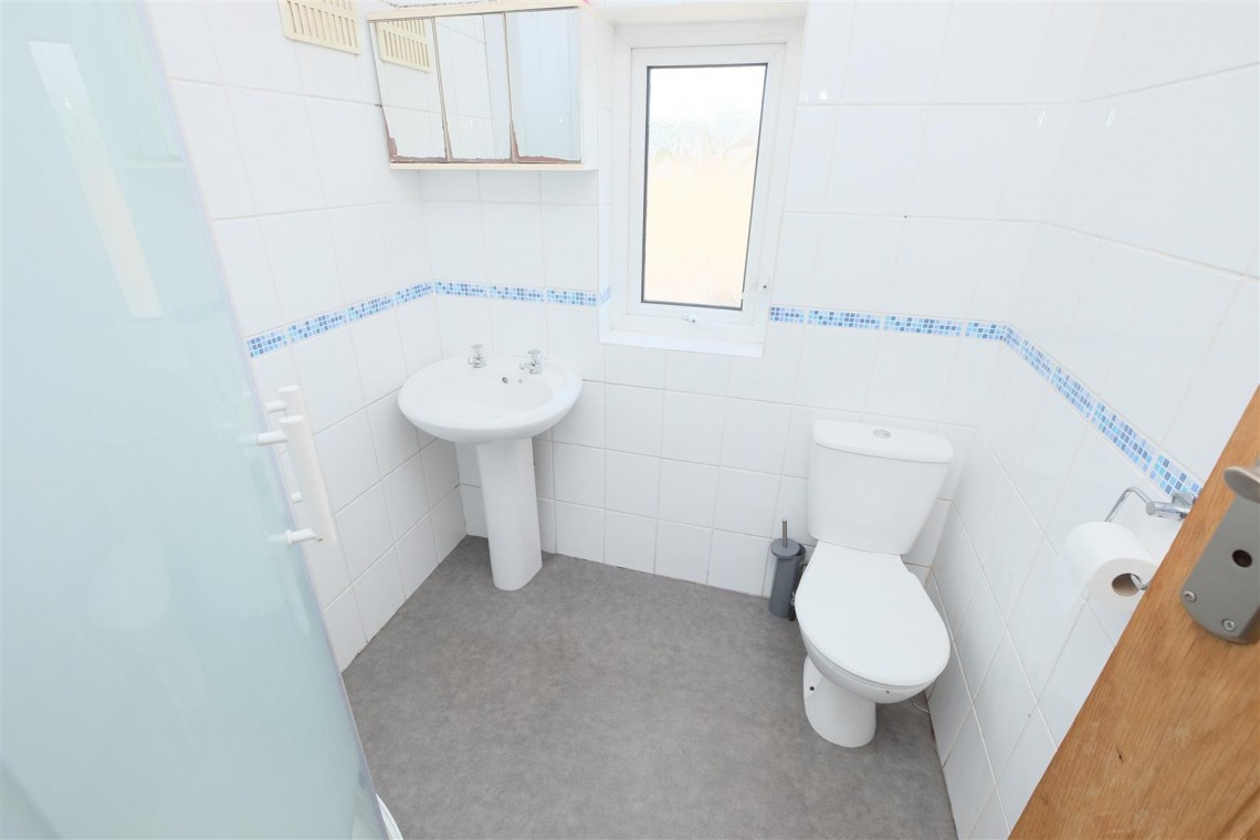 Images for HOUSE + ANNEXE | BS4