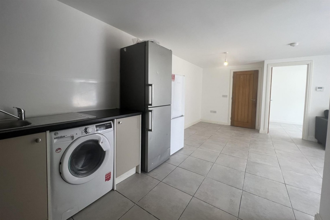 Images for HOUSE + ANNEXE | BS3